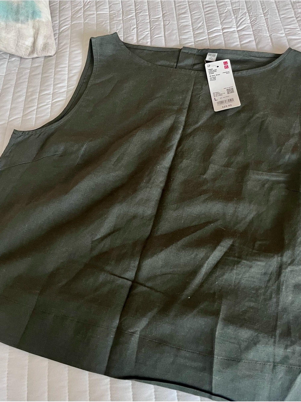 NWT Uniqlo Women Linen Blend Tank Top Size L Dark Green & White